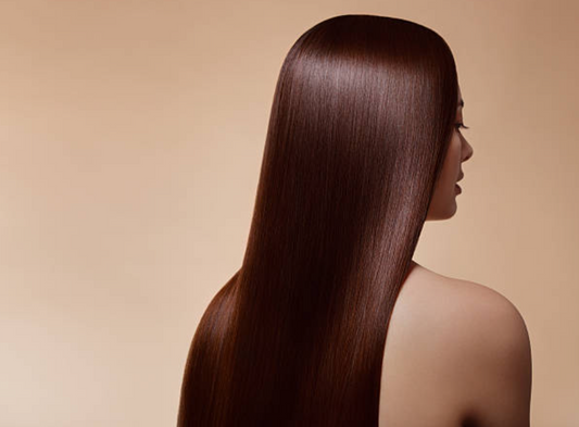 Les soins ayurvédiques pour les cheveux : Force et éclat naturellement
