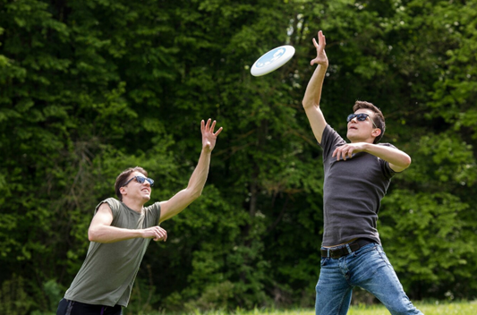 Ultimate Frisbee : un complément naturel pour récupérer