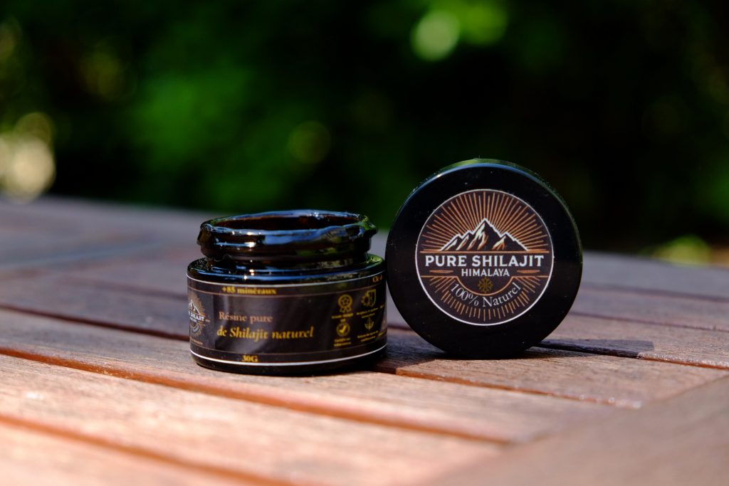 Test du Shilajit par le blog bien-être-green-lifestyle-santé
